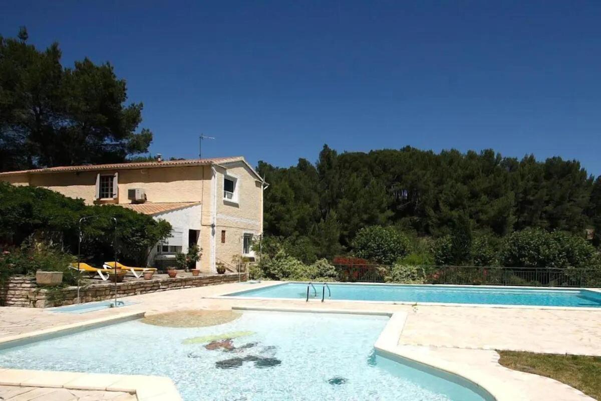 Hotel Le Robinson Beaucaire  Ngoại thất bức ảnh